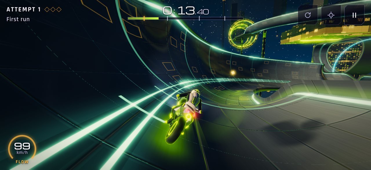 Level 8, Verticality: the bike races along a curved wall of a giant structure toward rings of light.